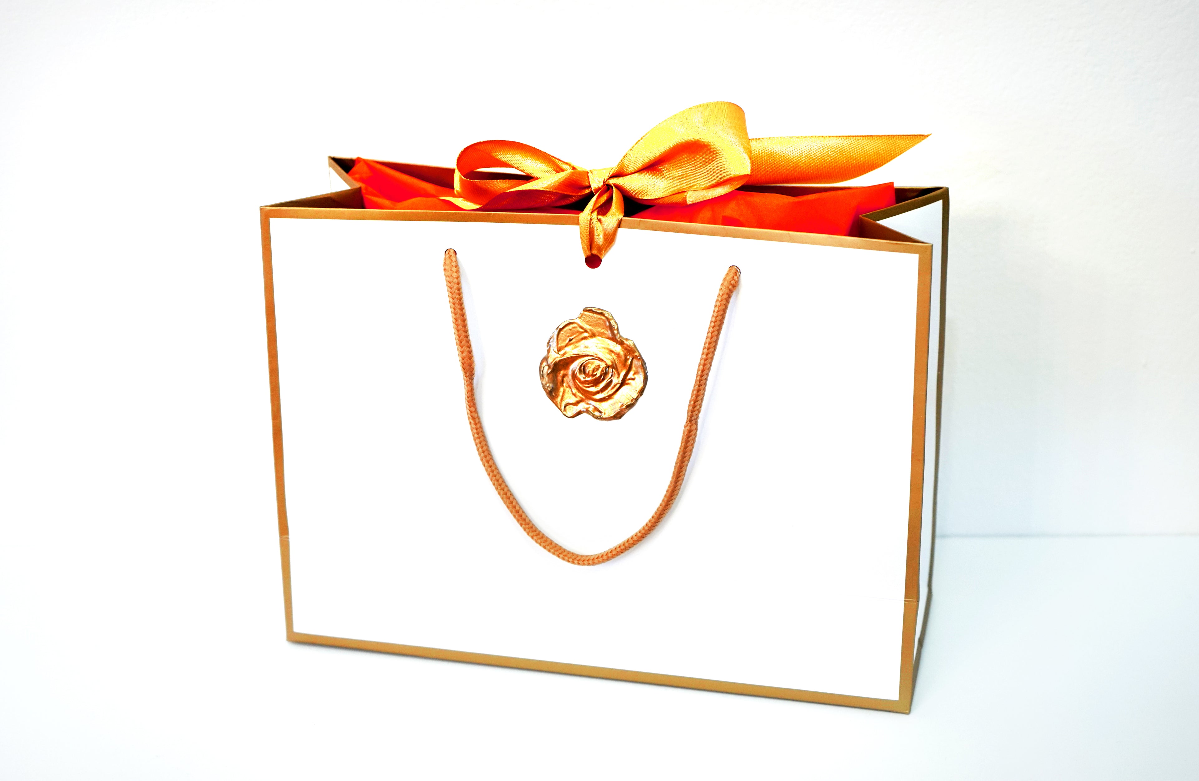 Interior Jewellery: Gold Rose Garden